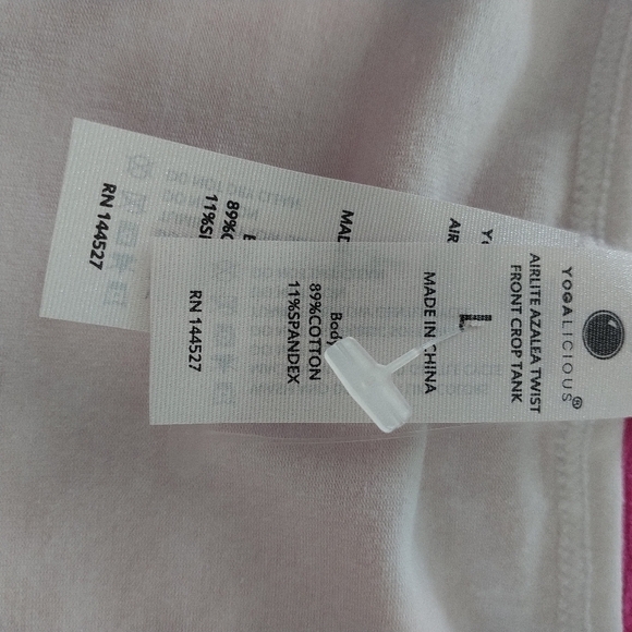 Yogalicious Airlite Pink Twist Front Crop & Airlite Basic  White Crop Tank 2pk L - Picture 6 of 12